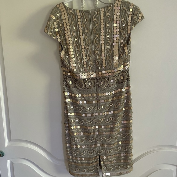 Sequin dress - Picture 1 of 3